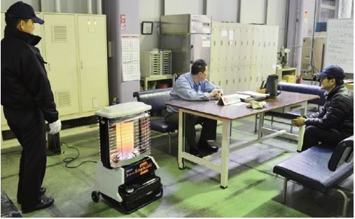 オリオン機械 ジェットヒーター 休憩所での使用例