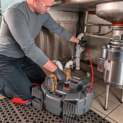 RIDGID フレックスシャフト　64278　清掃作業使用例