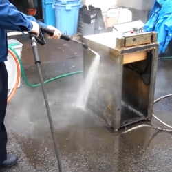 スーパー工業温水洗浄機3-3