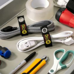 Wrap-It Storage コードストラップ 1